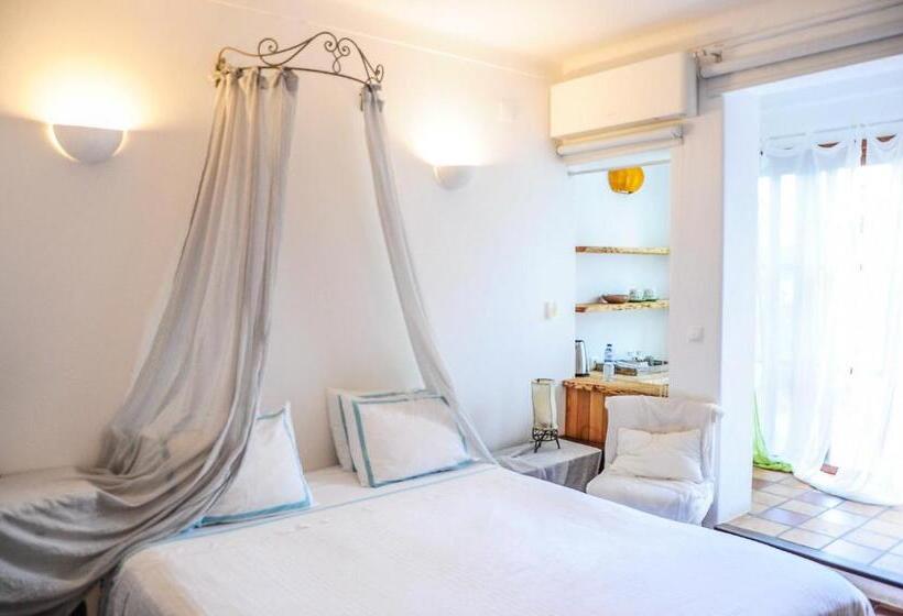 スタンダードルーム, Uma Casa A Beira Sol