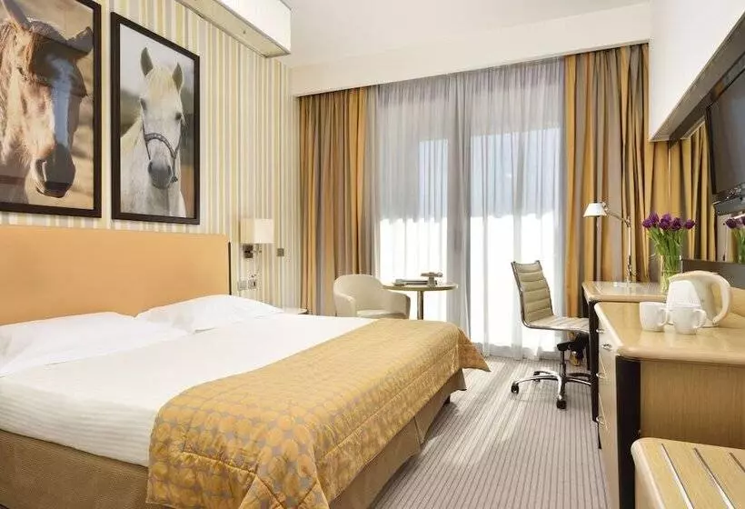 اتاق سوپریور, Unahotels Varese