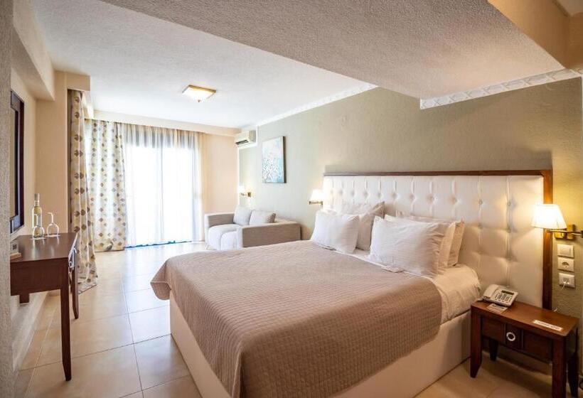 Семейный Номер, Secret Paradise Hotel & Spa