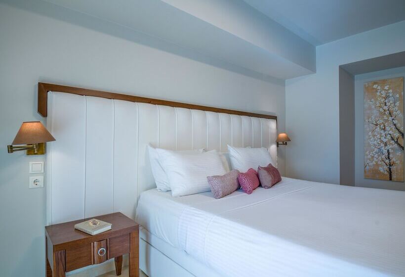 חדר אקזקיוטיב נוף לים, Secret Paradise Hotel & Spa