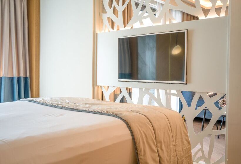 סוויטת אקזקיוטיב נוף לים, Secret Paradise Hotel & Spa