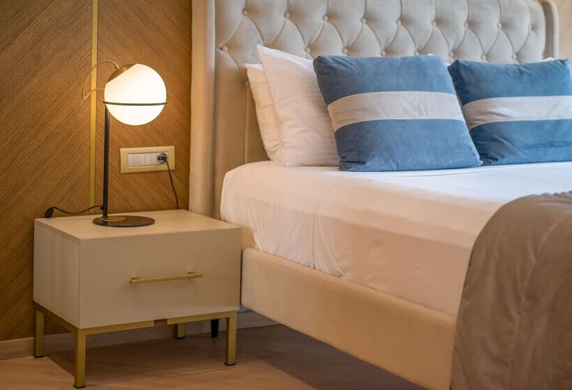 סוויטת אקזקיוטיב נוף לים, Secret Paradise Hotel & Spa