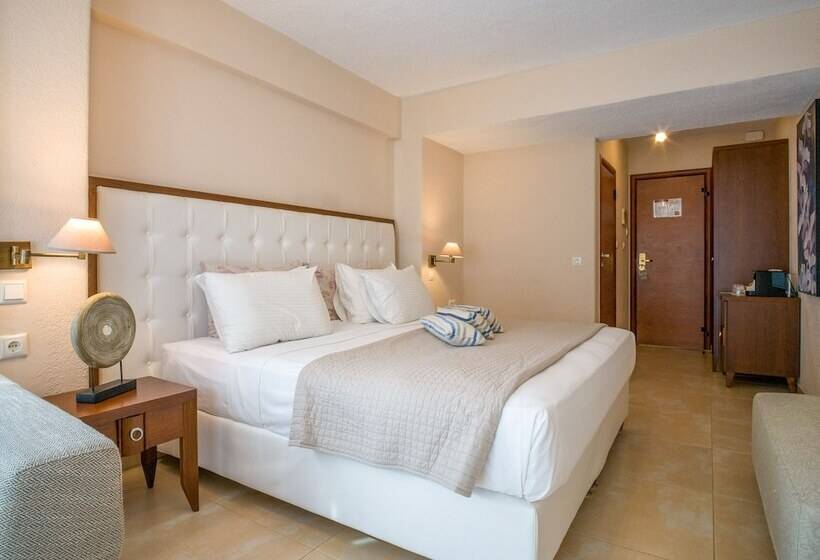 חדר משפחתי, Secret Paradise Hotel & Spa