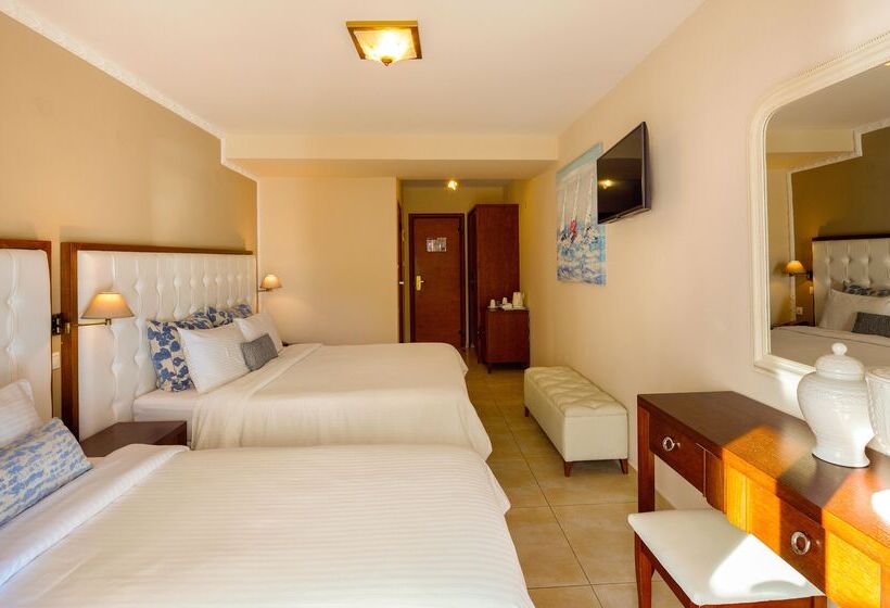 חדר סטנדרט לשלושה, Secret Paradise Hotel & Spa