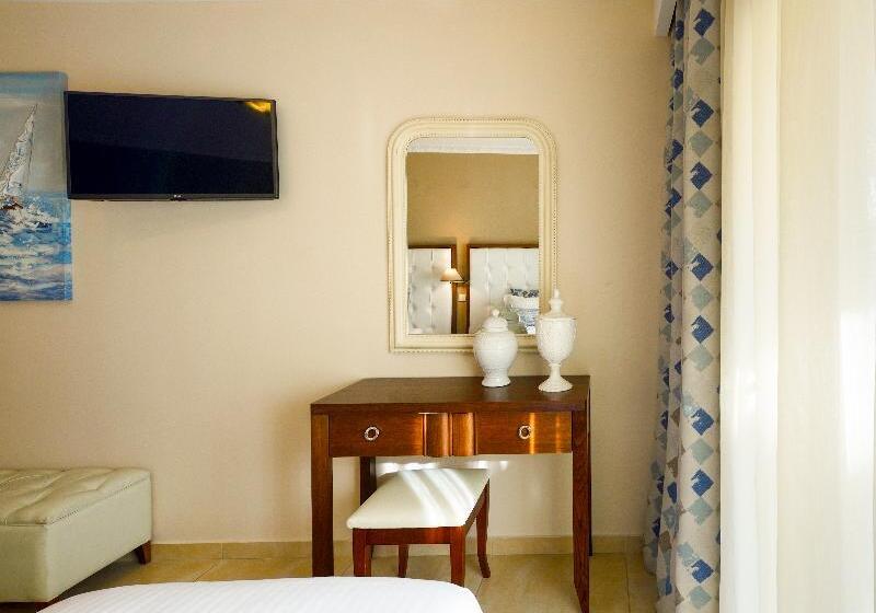 חדר סטנדרט לשלושה, Secret Paradise Hotel & Spa