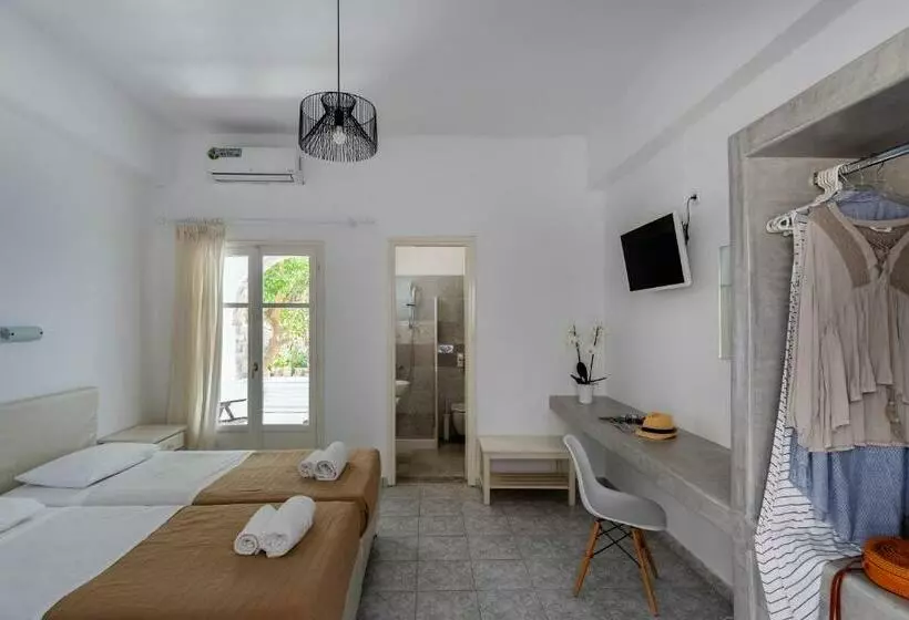 اتاق استاندارد سه نفره, Galinos - Adults Only