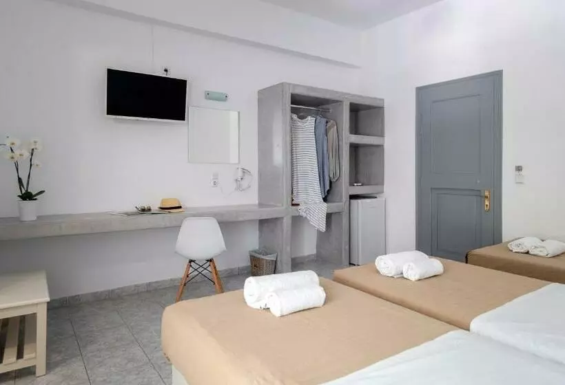 اتاق استاندارد سه نفره, Galinos - Adults Only
