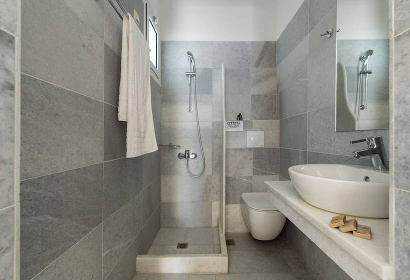 스탠다드 트리플 룸, Galinos Hotel For Adults Only
