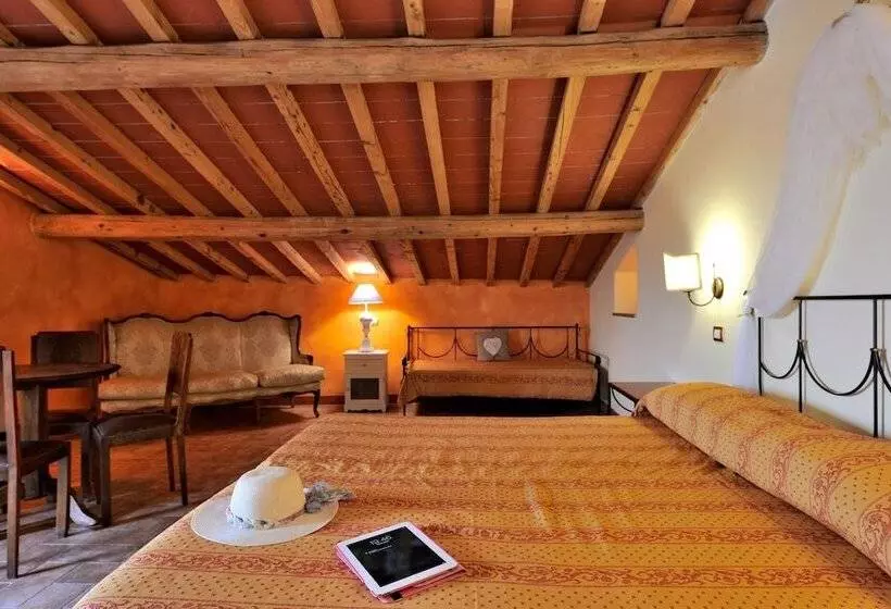 اتاق سوپریور چهار تخته, Agrihotel Il Palagetto