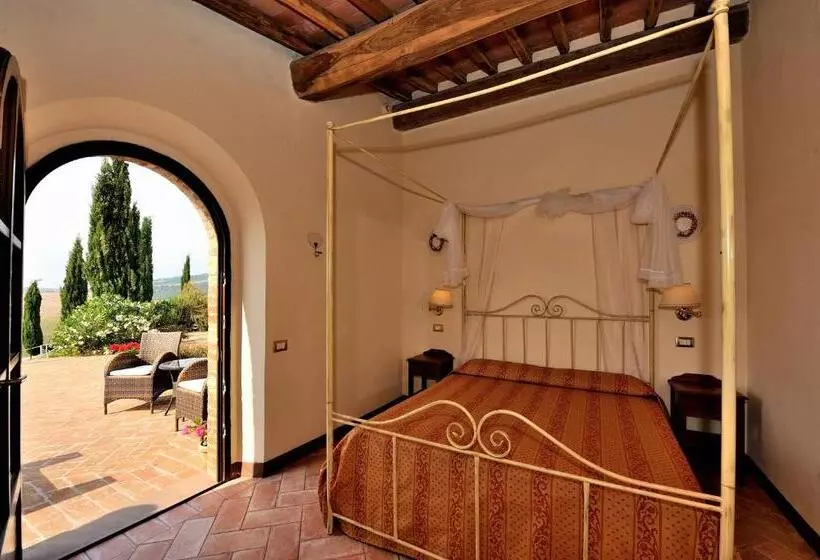 Superior Room with Terrace, Agrihotel Il Palagetto