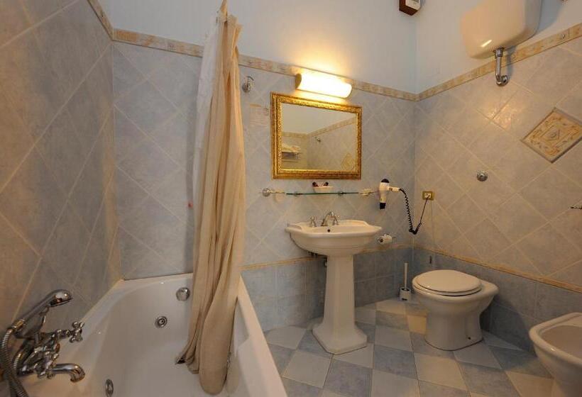 四人高级间, Agrihotel Il Palagetto