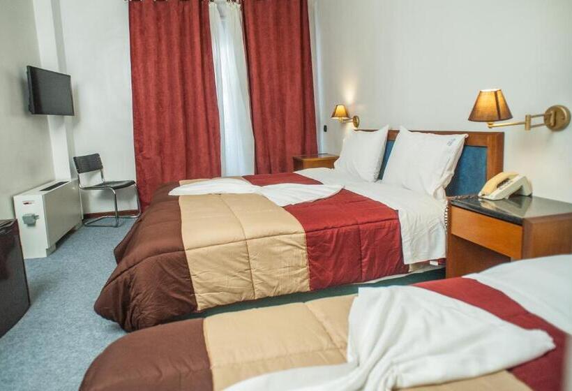 스탠다드 트리플 룸, Aigli