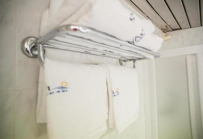 4인용 스탠다드 룸, Aigli