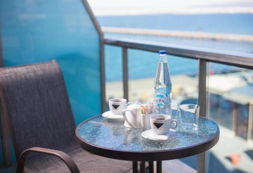 스탠다드 룸 바다 전망, Aigli