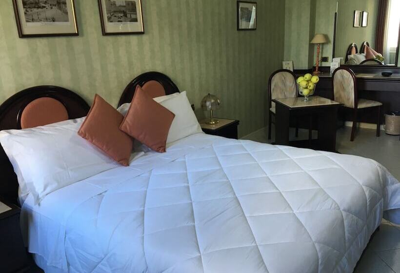 חדר סטנדרט לשלושה, Albergo Sapori