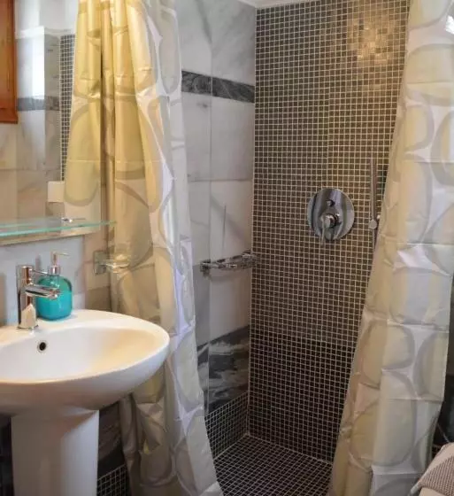 Standard-huone, Anemomilos Suites