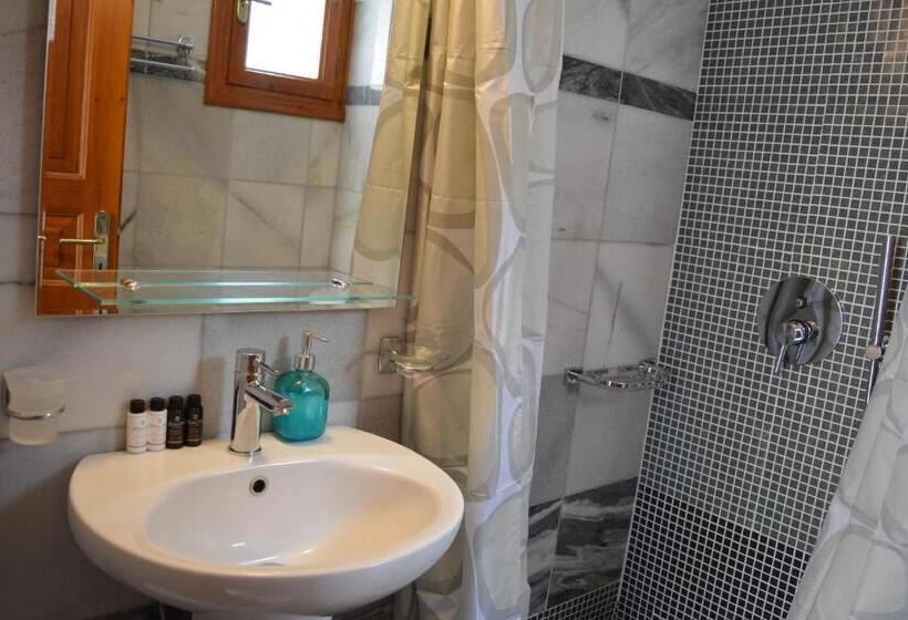 Quarto Dúplex, Anemomilos Suites