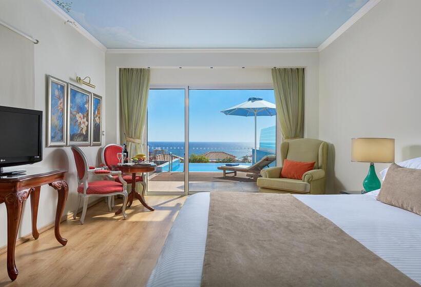 חדר דלוקס נוף לים, Atrium Prestige Thalasso Spa Resort & Villas