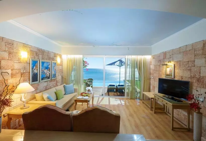 سوییت خانوادگی, Atrium Prestige Thalasso Spa Resort & Villas