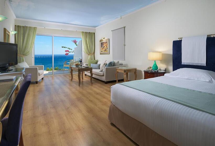 סוויטת ג'וניור דלוקס נוף לים, Atrium Prestige Thalasso Spa Resort & Villas