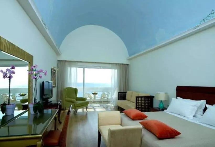 سوییت جونیور لوکس با چشمانداز دریا, Atrium Prestige Thalasso Spa Resort & Villas