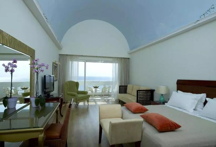 سوییت جونیور لوکس با چشمانداز دریا, Atrium Prestige Thalasso Spa Resort & Villas