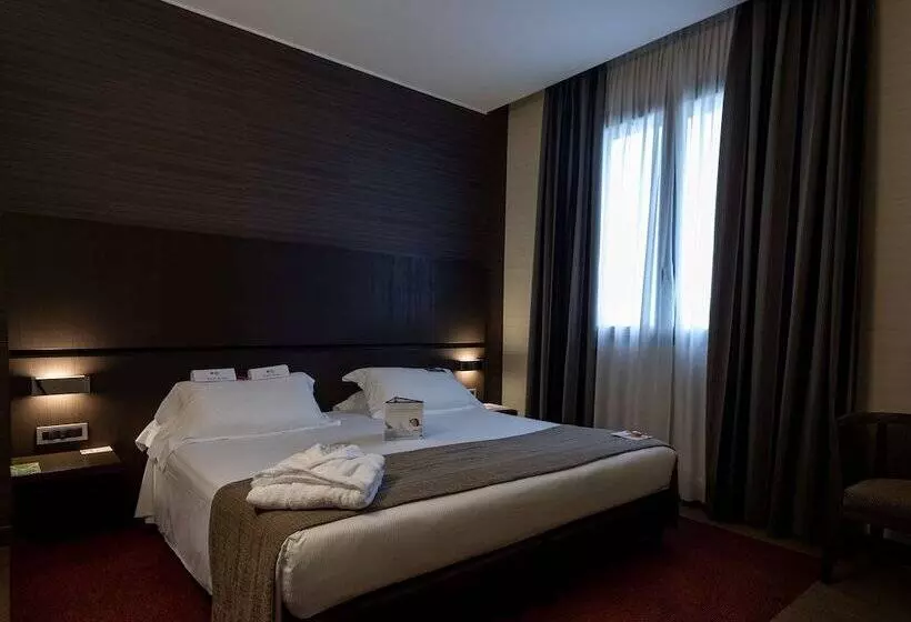 اتاق راحتی, Best Western Plus Hotel Monza E Brianza Palace