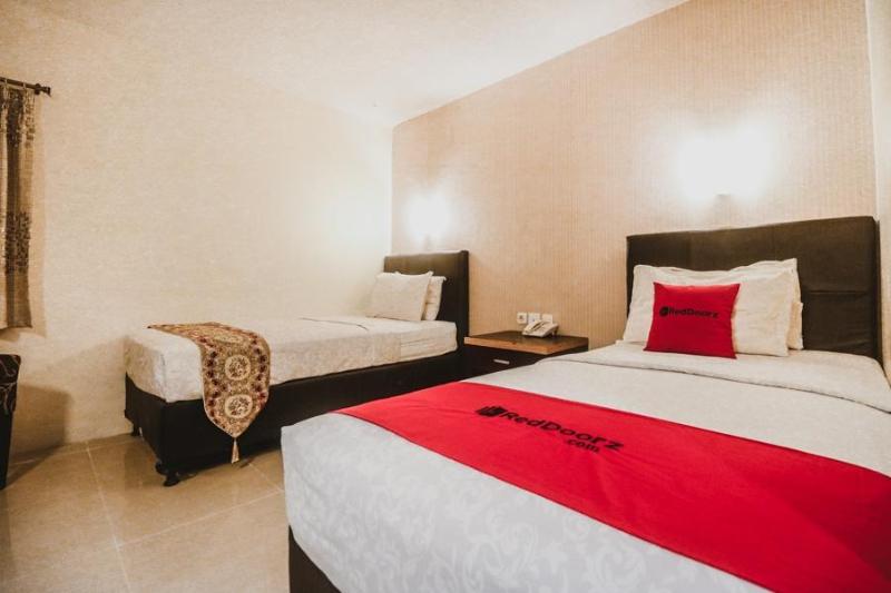 شقة غرفة واحدة, Corali