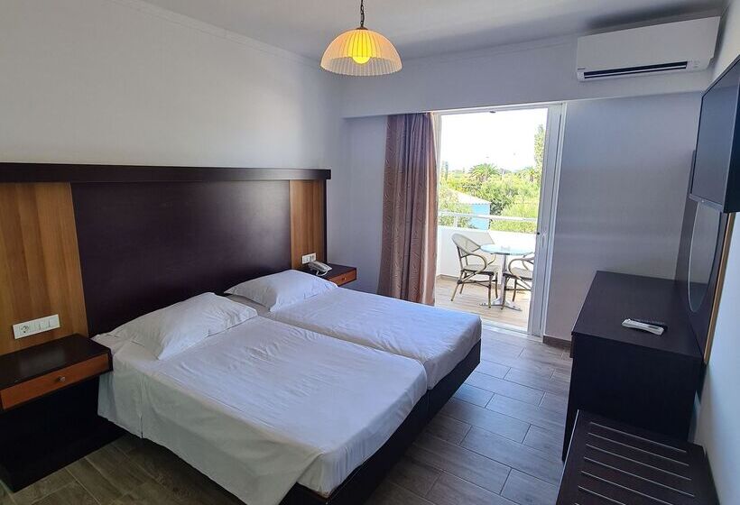 스탠다드 룸, Corali