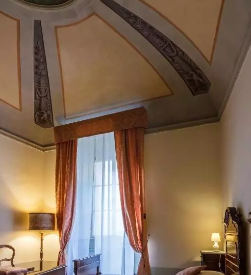 اتاق استاندارد, Dimora Storica Palazzo Puccini
