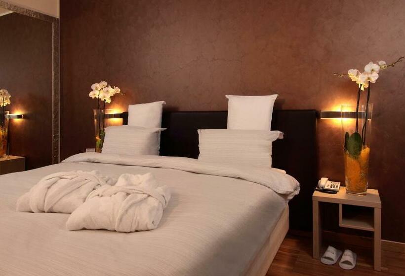 חדר אקזקיוטיב, Euro Hotel Residence