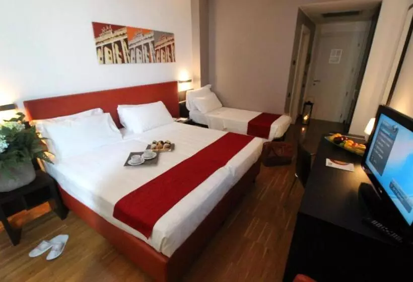 トリプルクラシックルーム, Euro Hotel Residence