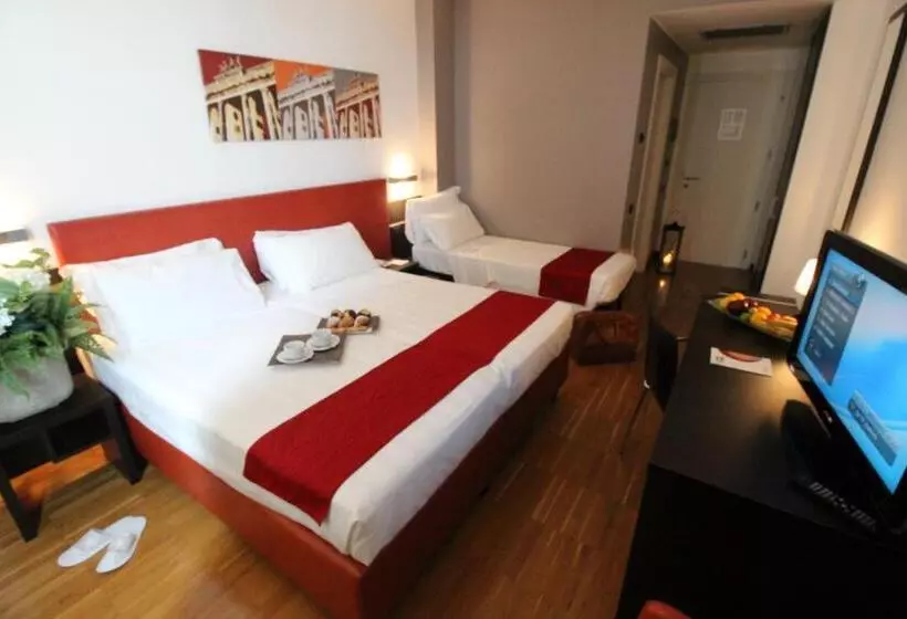 トリプルクラシックルーム, Euro Hotel Residence