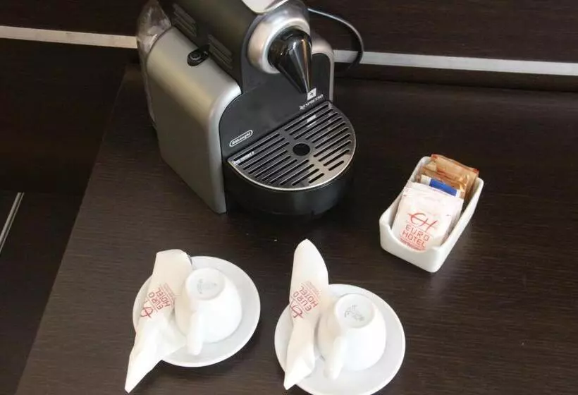 デラックスルーム, Euro Hotel Residence