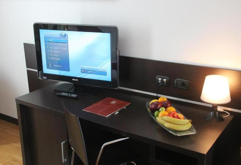 חיבור הדירה עם חדר שינה אחד, Euro Hotel Residence