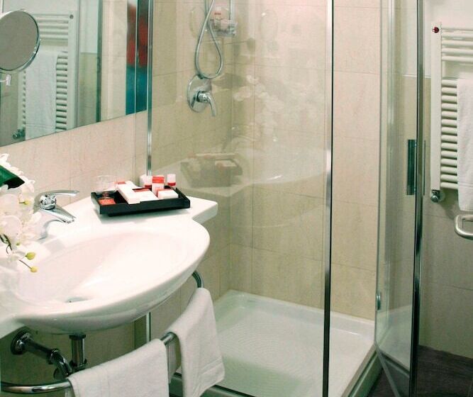 חדר סופריור, Euro Hotel Residence