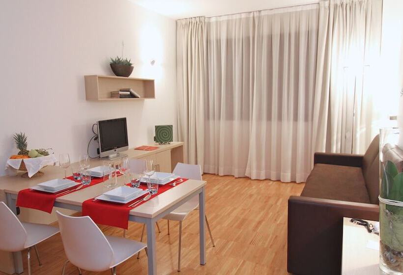 דירת חדר, Euro Hotel Residence