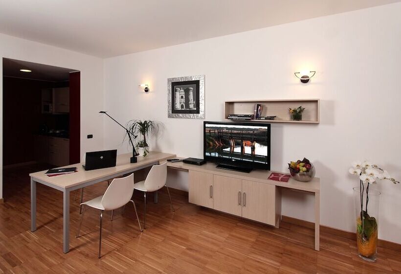 Апартаменты 1 Спальня, Euro Hotel Residence