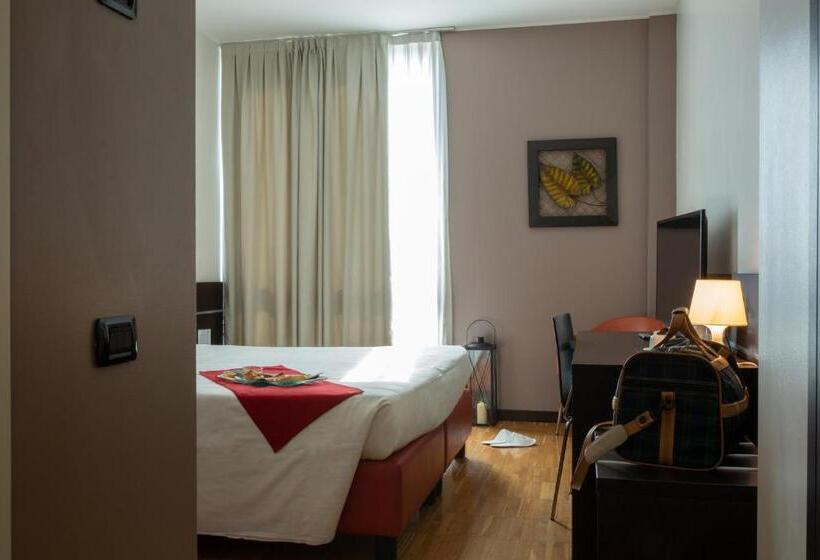 Номер Superior, Euro Hotel Residence