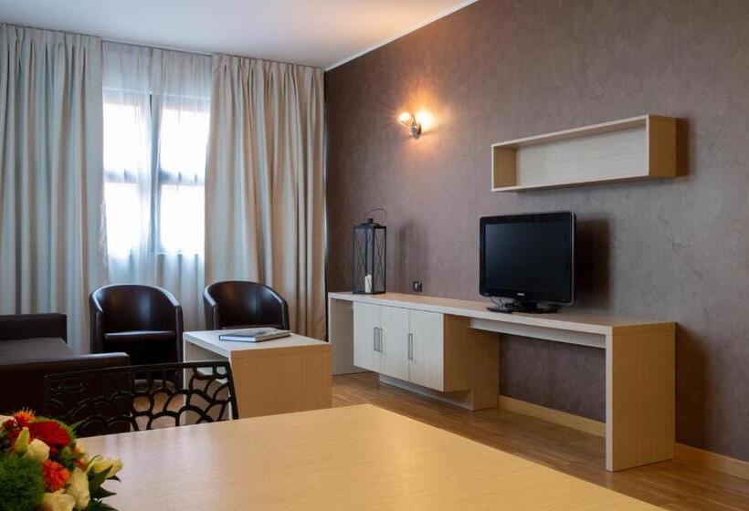 דירת חדר, Euro Hotel Residence