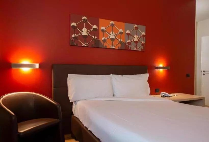 クラシックシングルルーム, Euro Hotel Residence