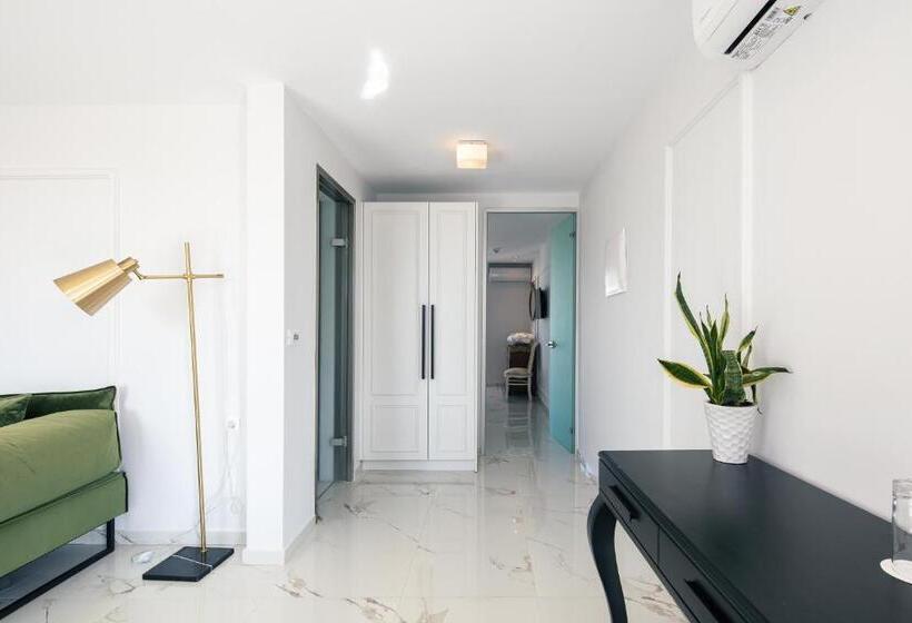 جناح إدارى, Jo An Palace