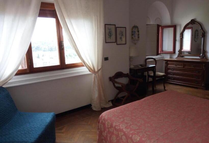 带海景标准四人间, La Velacastello Il Rifugio