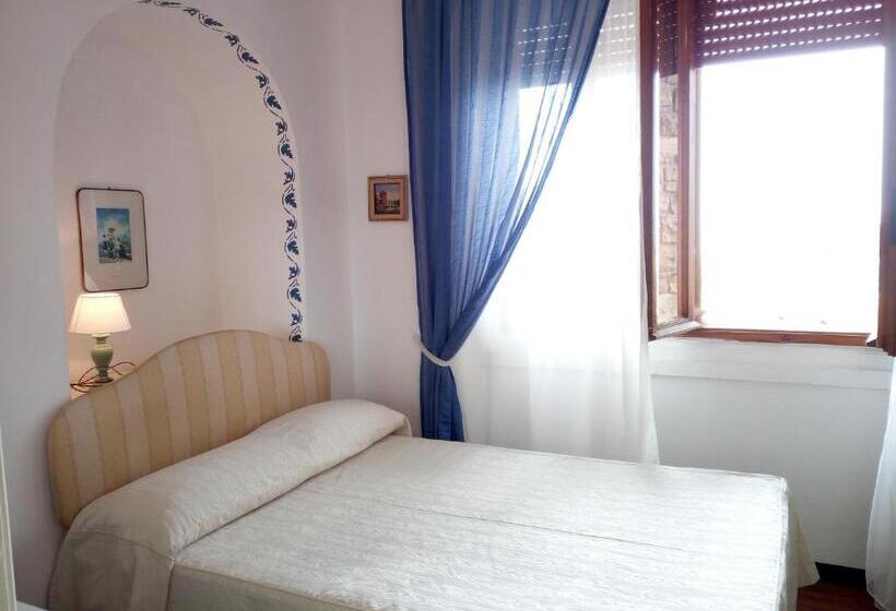 标准单人间, La Velacastello Il Rifugio