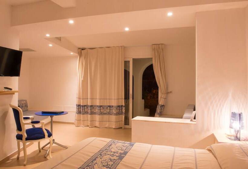 غرفة عائلية, Ollastu