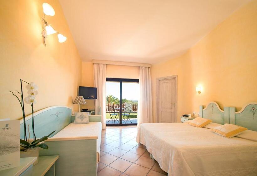 غرفة سوبيريور عائلية, Ollastu