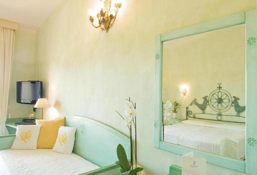 غرفة سوبيريور عائلية, Ollastu