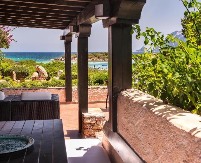 فيلا 3 غرف نوم, Ollastu