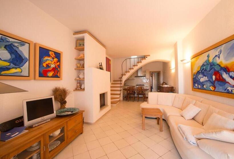 شقة 3 غرف, Ollastu