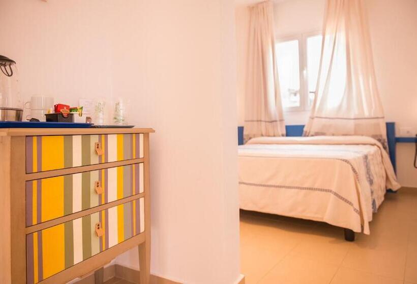 جناح مزود بجاكوزى, Ollastu